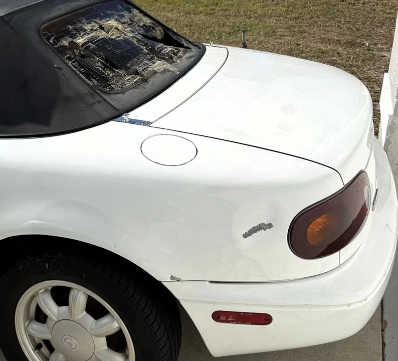 1993 Mazda NA MX-5 Miata - Image 5 of 10