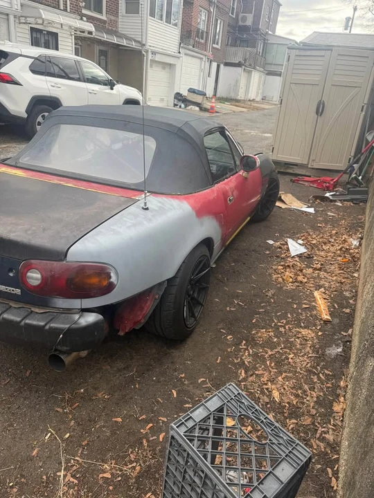 1993 Mazda NA MX-5 Miata - Image 4 of 10