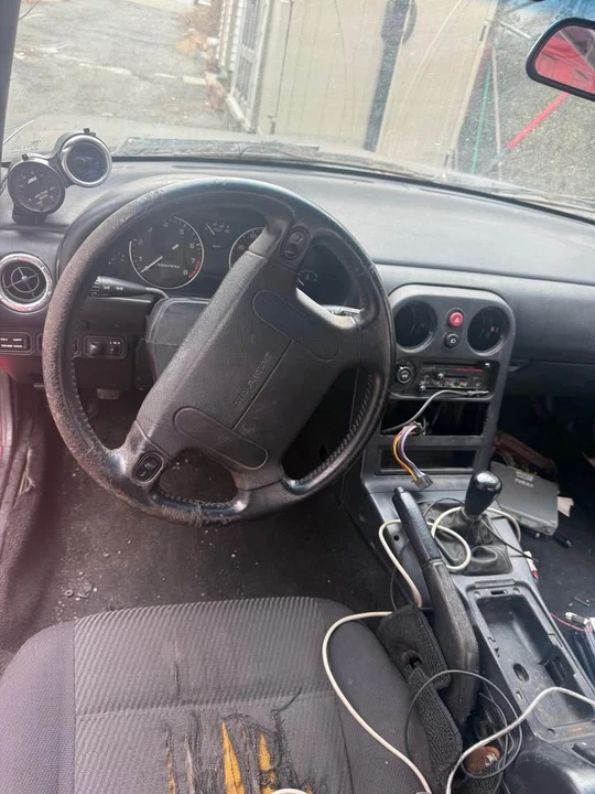 1993 Mazda NA MX-5 Miata - Image 8 of 10