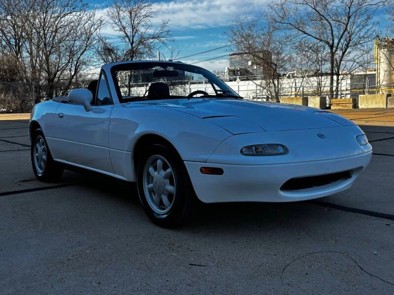 1993 Mazda NA MX-5 Miata - Image 5 of 19