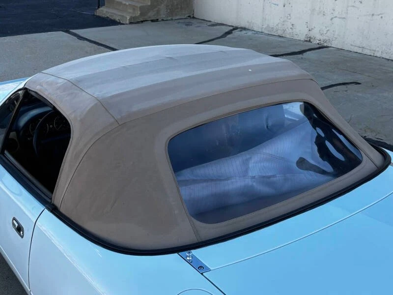 1993 Mazda NA MX-5 Miata - Image 15 of 19