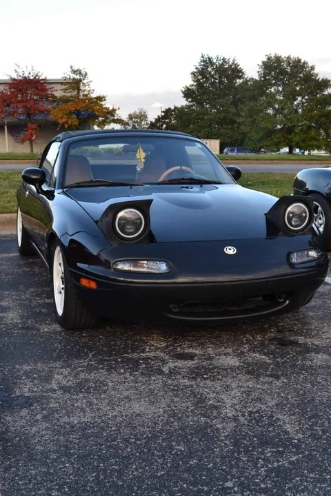 1993 Mazda NA MX-5 Miata - Image 2 of 7