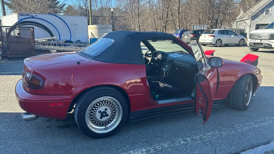 1993 Mazda NA MX-5 Miata - Image 3 of 10