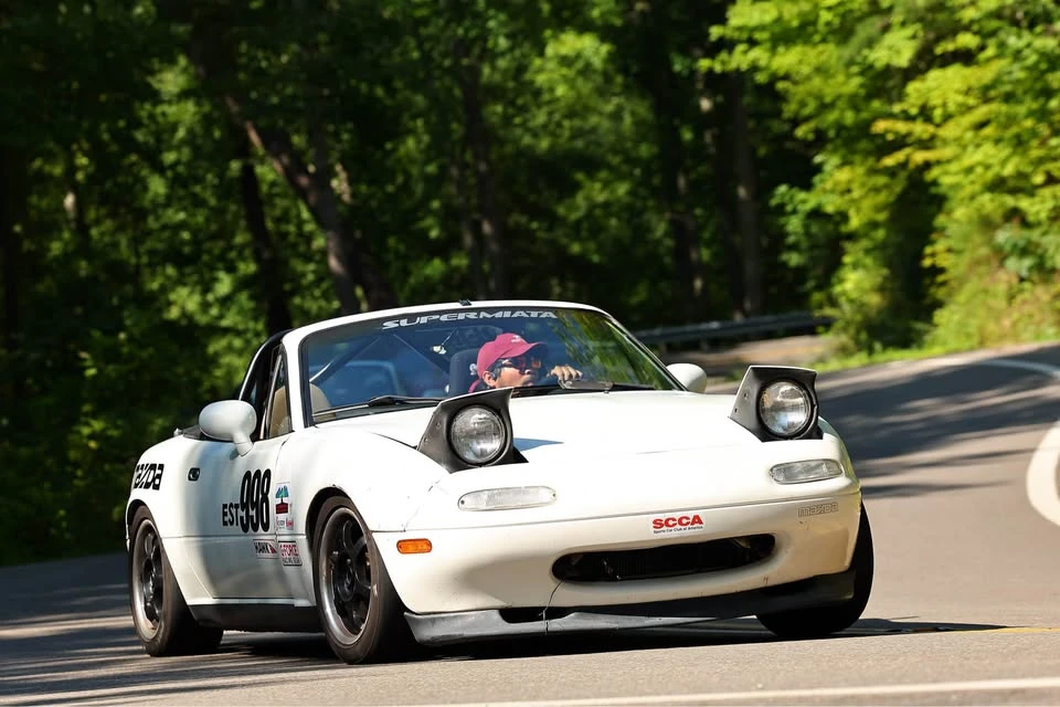 1993 Mazda NA MX-5 Miata - Image 5 of 7