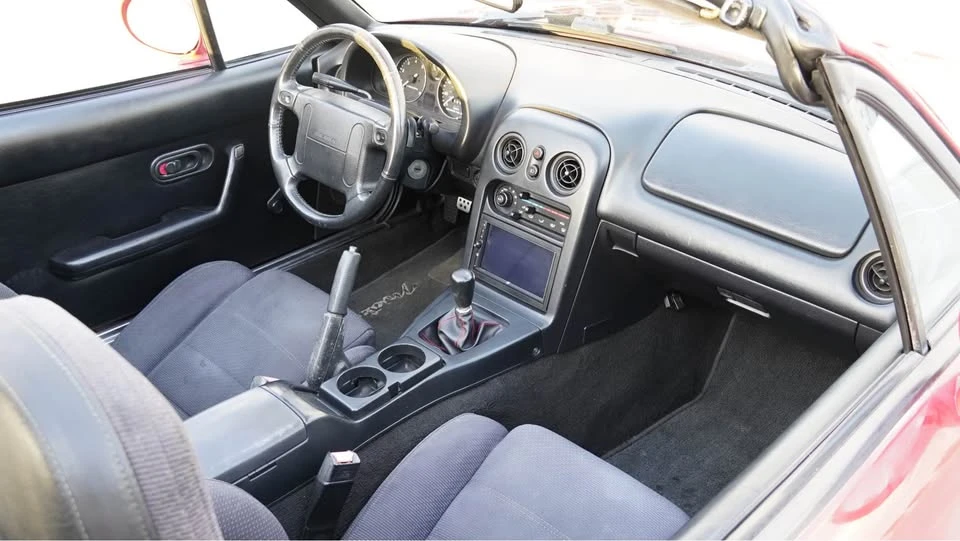 1993 Mazda NA MX-5 Miata - Image 9 of 12