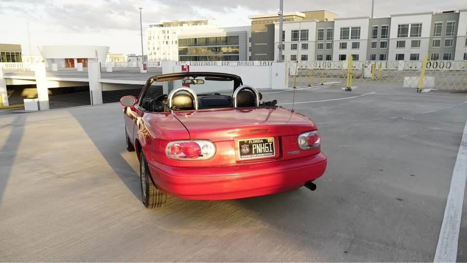 1993 Mazda NA MX-5 Miata - Image 5 of 12