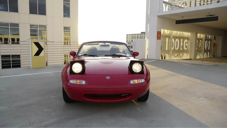 1993 Mazda NA MX-5 Miata - Image 2 of 12