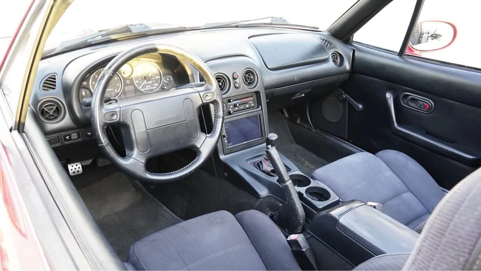 1993 Mazda NA MX-5 Miata - Image 8 of 12