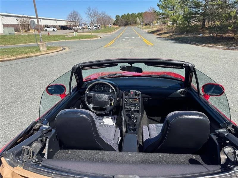 1993 Mazda NA MX-5 Miata - Image 16 of 20