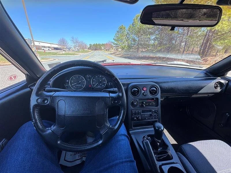 1993 Mazda NA MX-5 Miata - Image 19 of 20