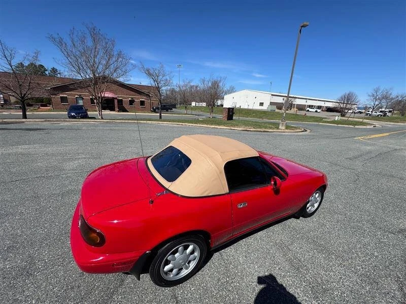 1993 Mazda NA MX-5 Miata - Image 14 of 20