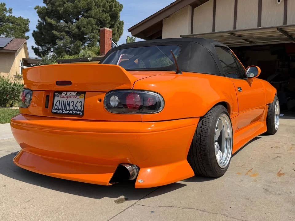 1993 Mazda NA MX-5 Miata - Image 7 of 11