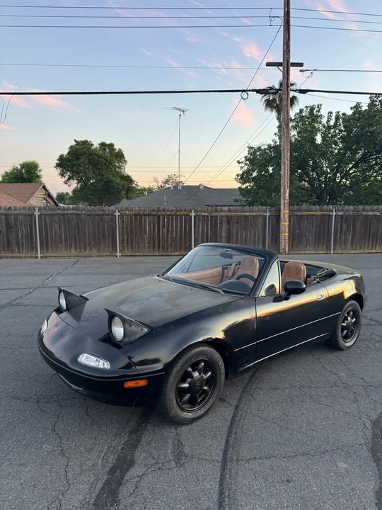 1993 Mazda NA MX-5 Miata - Image 2 of 9