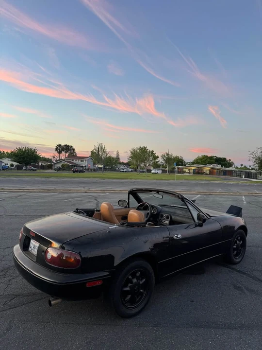 1993 Mazda NA MX-5 Miata - Image 4 of 9