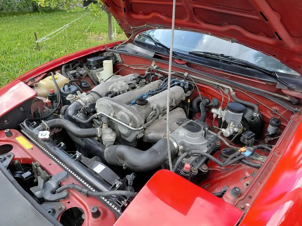 1993 Mazda NA MX-5 Miata - Image 5 of 10