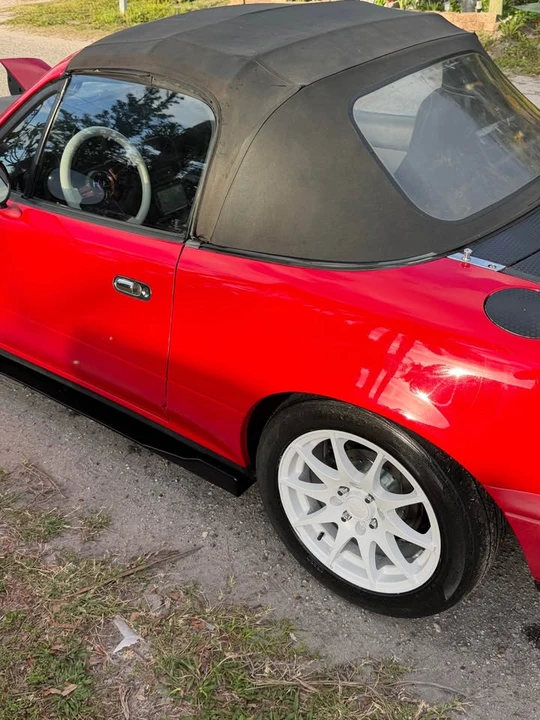 1993 Mazda NA MX-5 Miata - Image 5 of 7