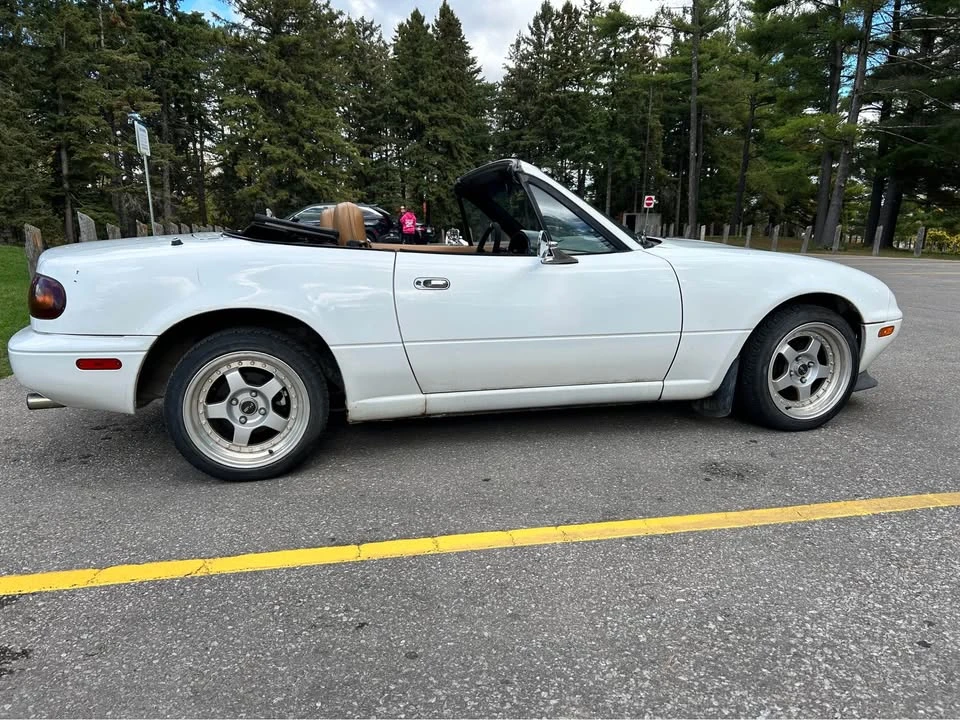 1993 Mazda NA MX-5 Miata - Image 3 of 8