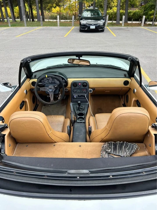 1993 Mazda NA MX-5 Miata - Image 4 of 8
