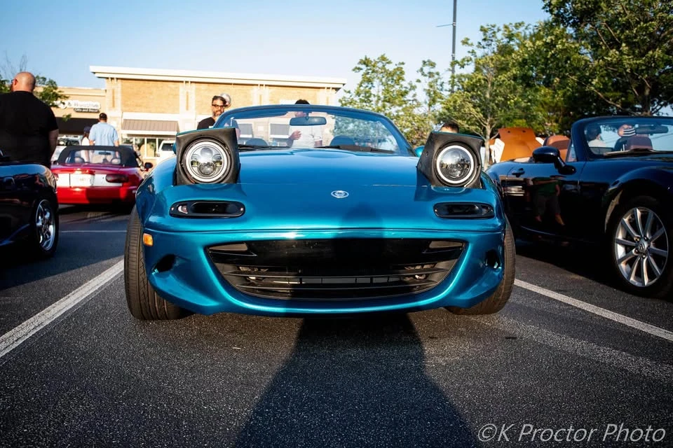 1993 Mazda NA MX-5 Miata - Image 6 of 11
