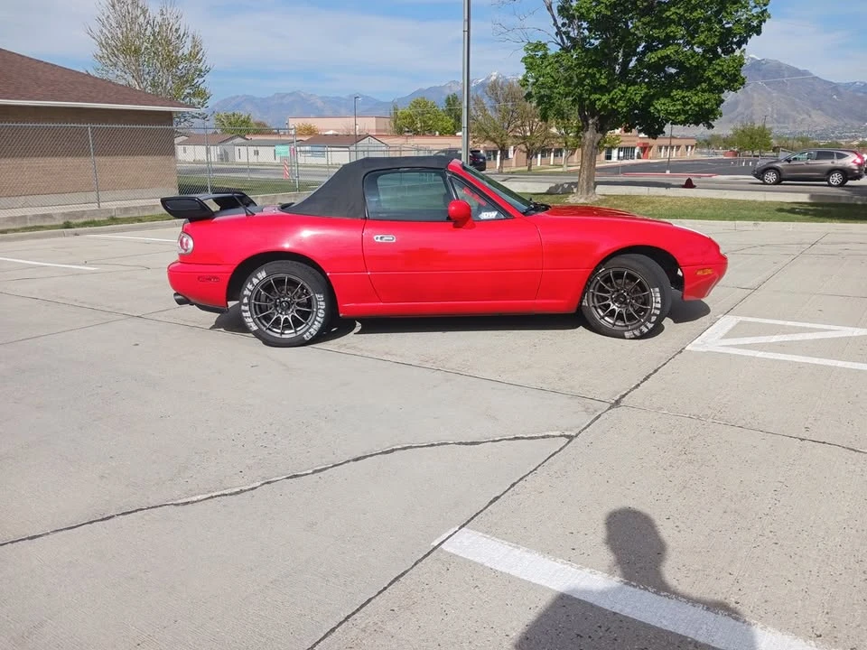 1993 Mazda NA MX-5 Miata - Image 6 of 15