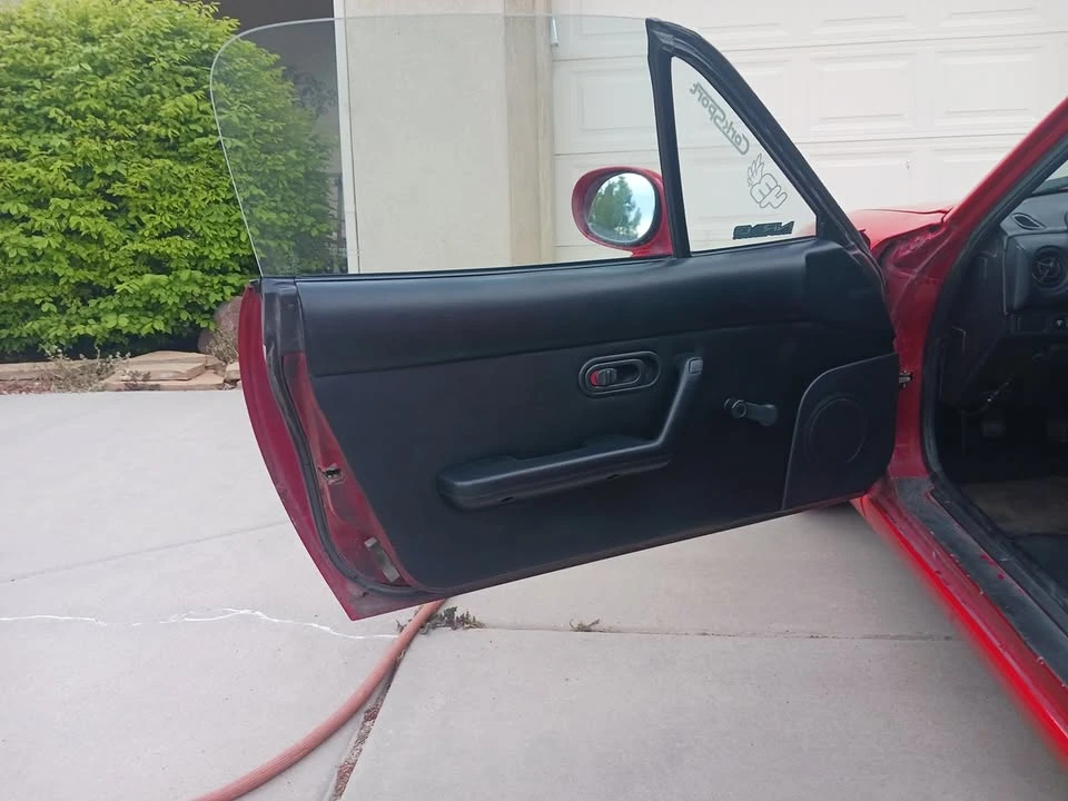 1993 Mazda NA MX-5 Miata - Image 11 of 15