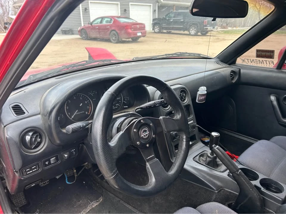 1993 Mazda NA MX-5 Miata - Image 6 of 11
