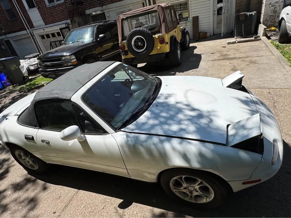 1993 Mazda NA MX-5 Miata - Image 2 of 6