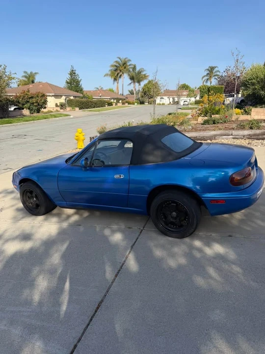 1993 Mazda NA MX-5 Miata - Image 3 of 11