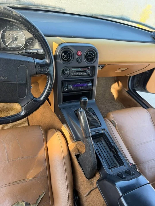 1993 Mazda NA MX-5 Miata - Image 7 of 11