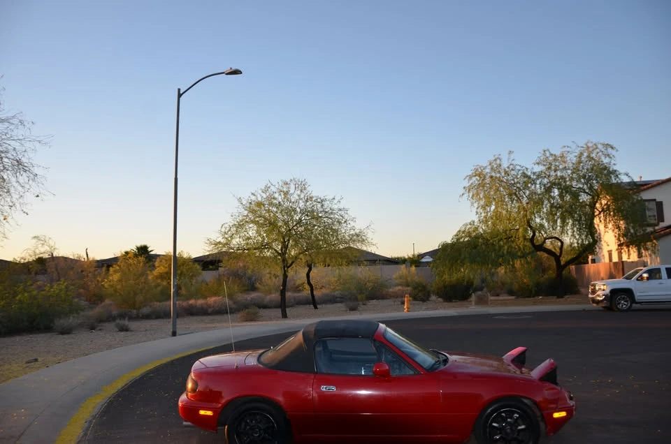 1993 Mazda NA MX-5 Miata - Image 6 of 12