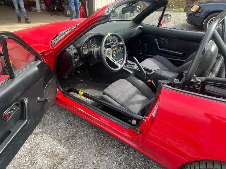 1993 Mazda NA MX-5 Miata - Image 17 of 20