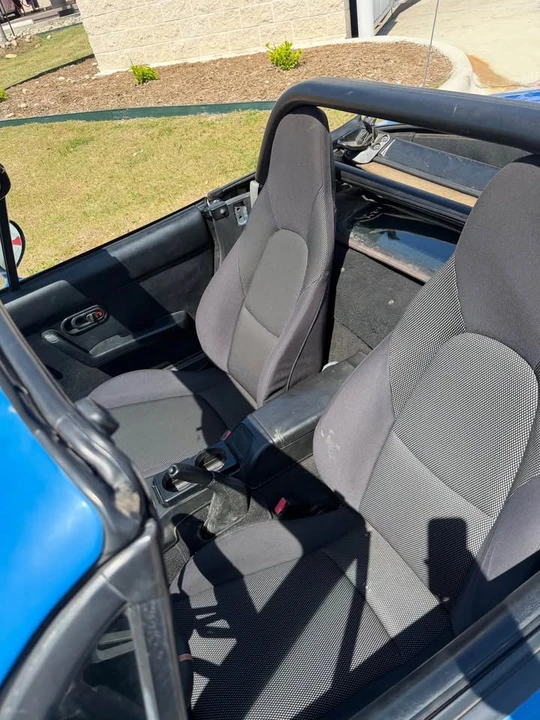 1993 Mazda NA MX-5 Miata - Image 7 of 11