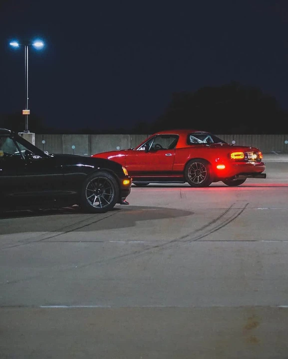 1993 Mazda NA MX-5 Miata - Image 13 of 17