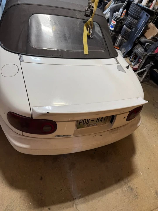 1993 Mazda NA MX-5 Miata - Image 5 of 10