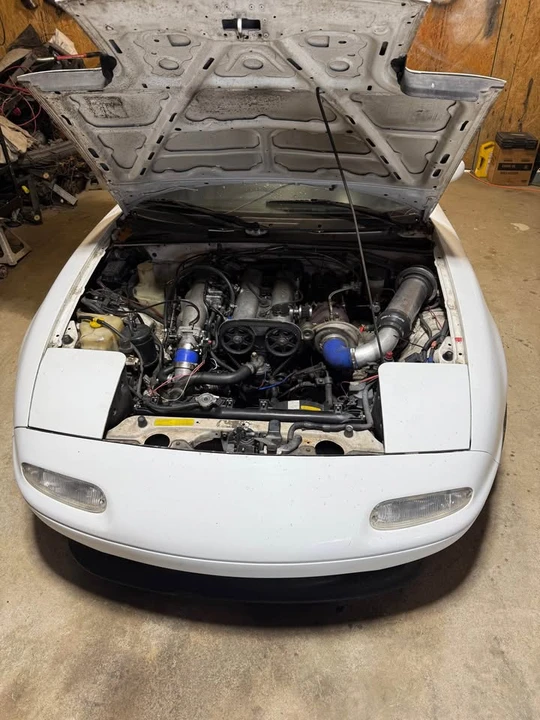 1993 Mazda NA MX-5 Miata - Image 2 of 10