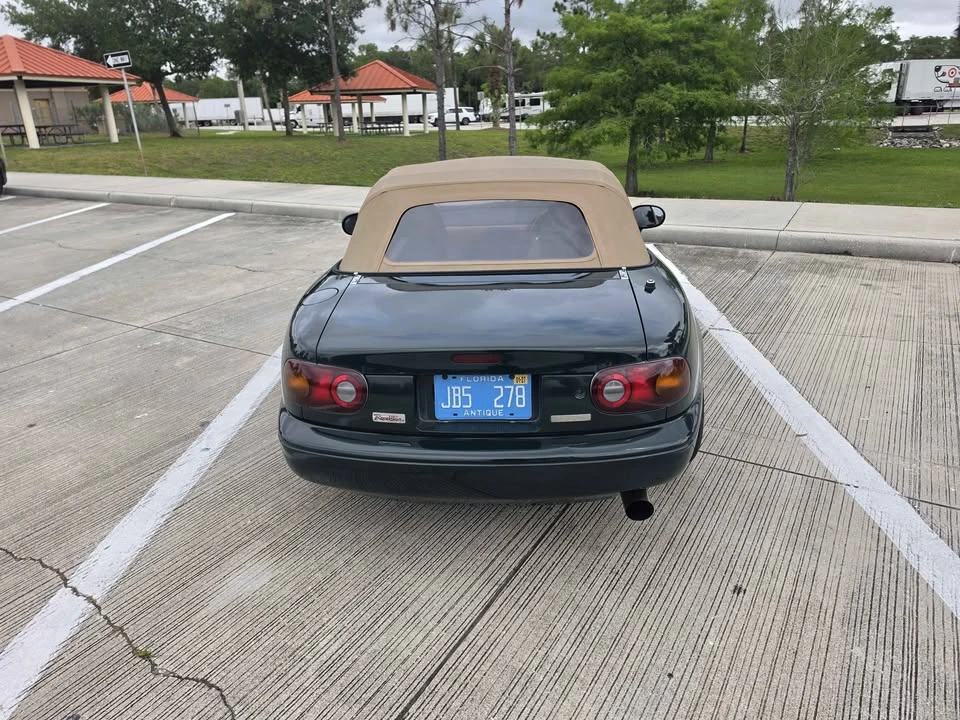 1993 Mazda NA MX-5 Miata - Image 6 of 13