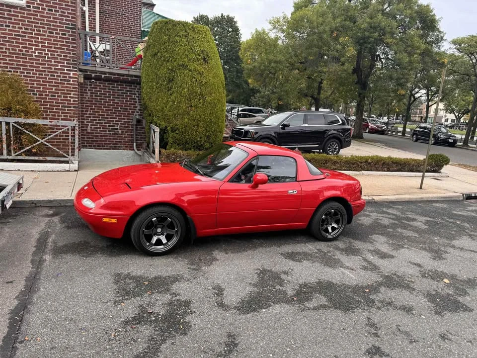 1993 Mazda NA MX-5 Miata - Image 5 of 9