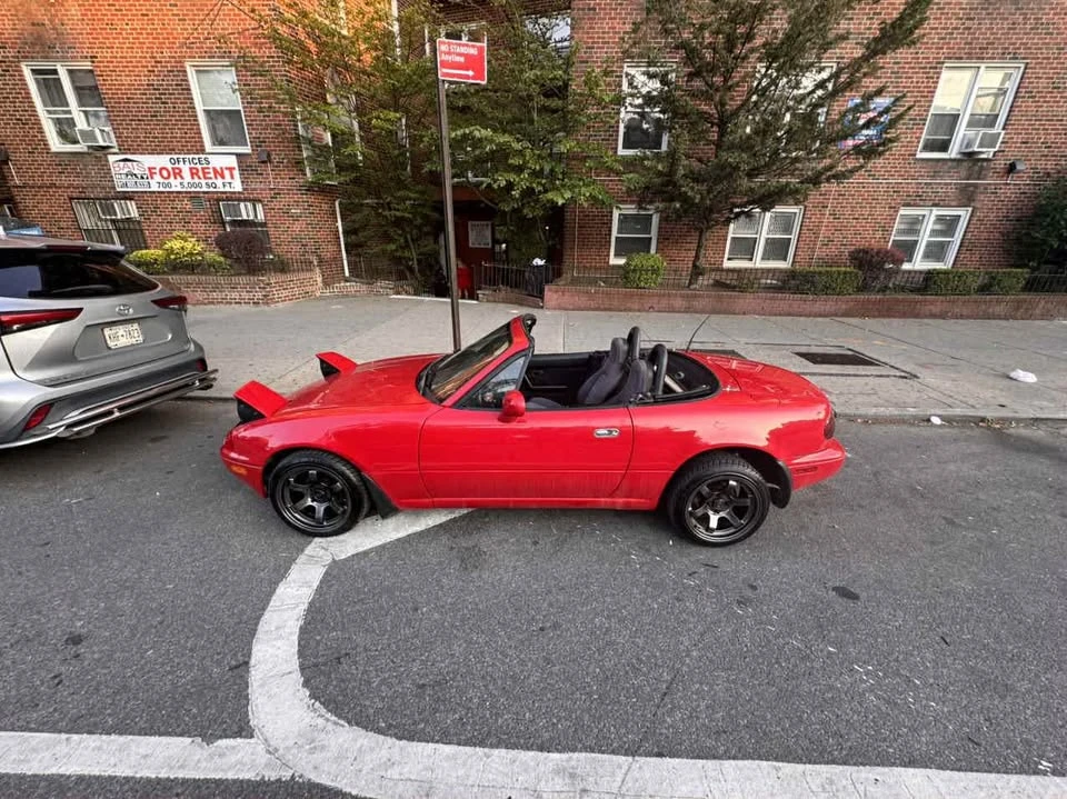 1993 Mazda NA MX-5 Miata - Image 2 of 9