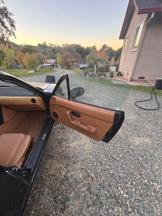 1993 Mazda NA MX-5 Miata - Image 10 of 14