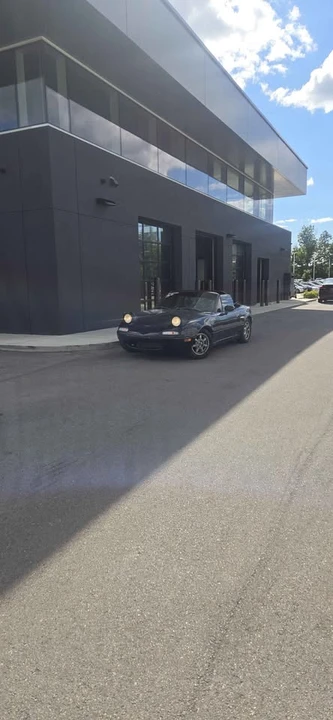 1993 Mazda NA MX-5 Miata - Image 5 of 5
