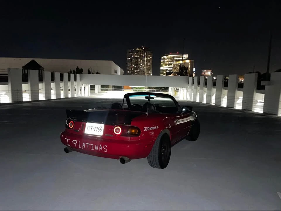 1993 Mazda NA MX-5 Miata - Image 4 of 10