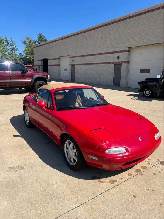 1993 Mazda NA MX-5 Miata - Image 11 of 15