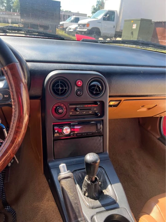 1993 Mazda NA MX-5 Miata - Image 3 of 15