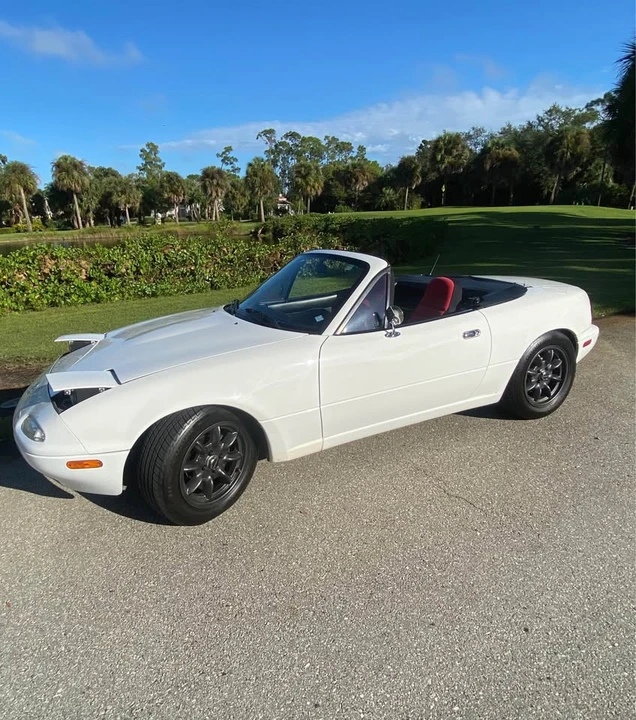 1993 Mazda NA MX-5 Miata - Image 2 of 8