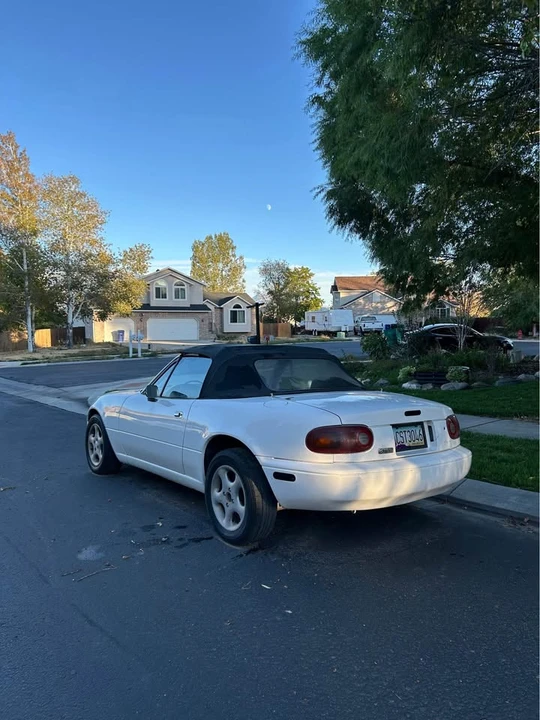 1993 Mazda NA MX-5 Miata - Image 4 of 12