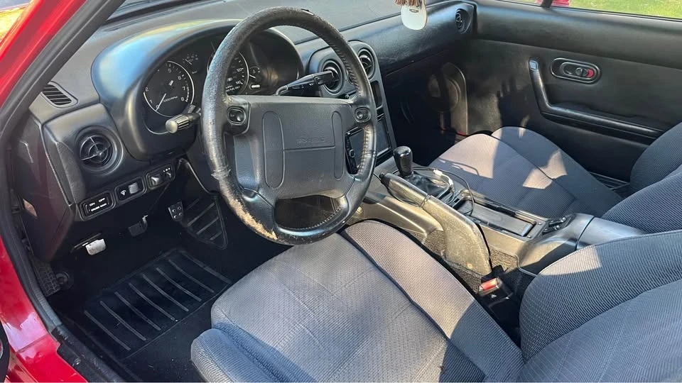 1993 Mazda NA MX-5 Miata - Image 7 of 9