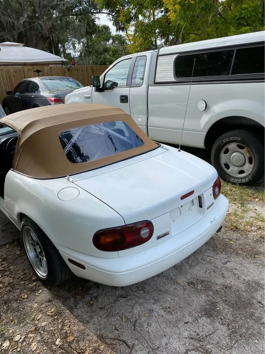 1993 Mazda NA MX-5 Miata - Image 4 of 7