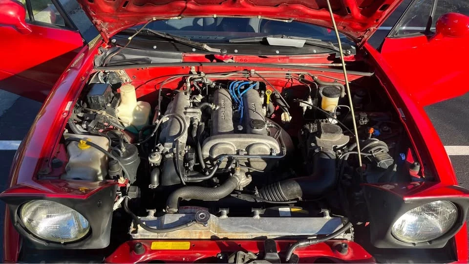 1993 Mazda NA MX-5 Miata - Image 6 of 9