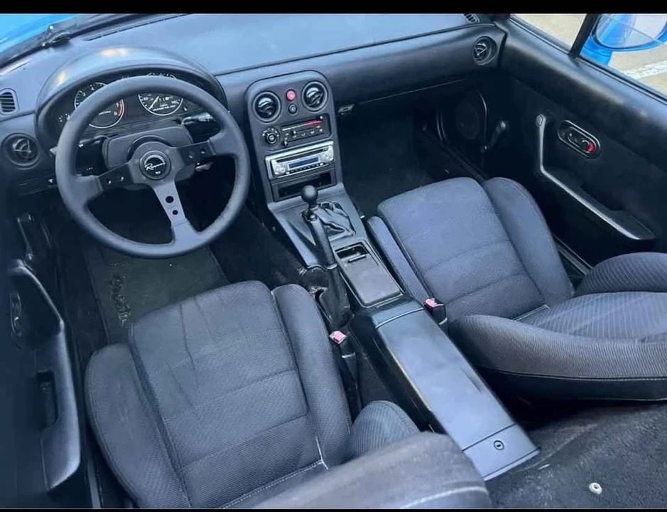 1993 Mazda NA MX-5 Miata - Image 4 of 9