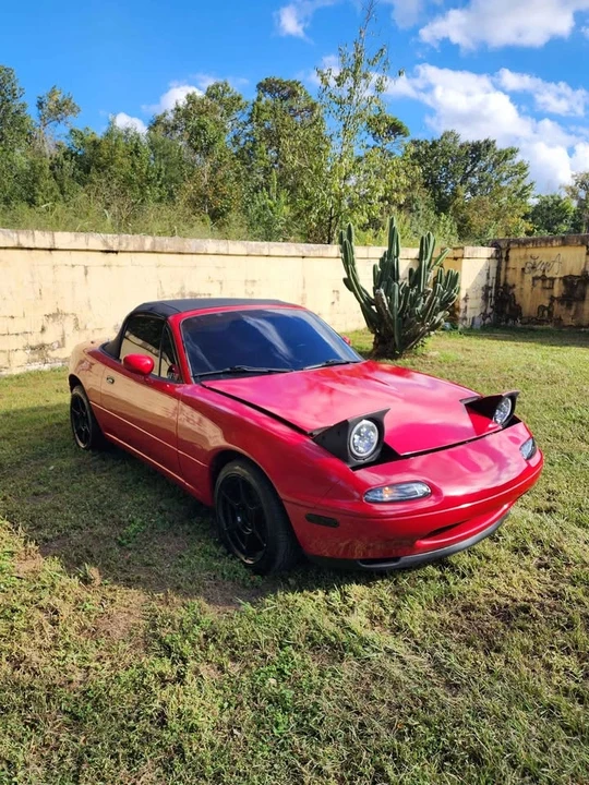 1993 Mazda NA MX-5 Miata - Image 2 of 15